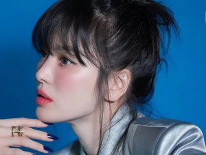 Viral Foto Masa SMP Song Hye Kyo, Parasnya Tak Berubah