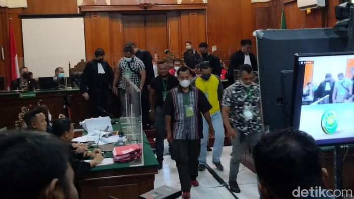 Suasana sidang pemeriksaan saksi Tragedi Kanjuruhan