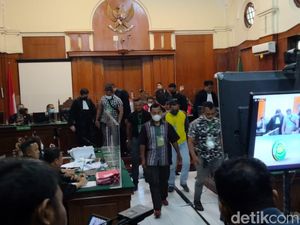 Saksi Ungkap Steward di Tragedi Kanjuruhan Direkrut dari Komunitas Gym