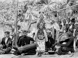 Tari Gandrung dan Sejarahnya Jadi Sarana Intelijen Lawan Penjajahan Belanda