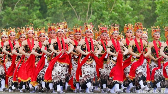 tari gandrung banyuwangi