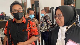 Tanggapan Teddy Pardiyana Soal Safety Box Mendiang Ibu Rizky Febian