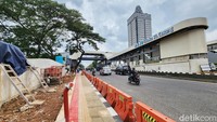 Begini penampakan terkini progres pembangunan Halte Cikoko Cawang, Jakarta (19/1/2023).