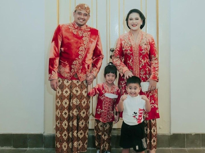 Unggahan terbaru Kahiyang Ayu memperlihatkan Nahyan menggunakan baju yang berbeda