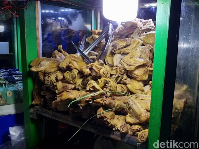 Viral Nasi Minyak Surabaya Jalan Mojopahit