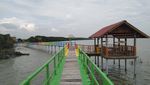 6 Tempat Wisata Aneh Indonesia Ada Bukit Bego dan Pantai Kutang