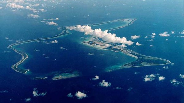 Selain itu ada Chagos Archipelago, Samudera Hindia. Chagos Archipelago di sebelah selatan Maladewa ini telah lama dihuni wisatawan yang hobi memancing dan menikmati panorama alam yang indah. Hingga saat ini, satu-satunya cara untuk sampai di surga dunia ini adalah menjadi kontraktor sipil untuk angkatan bersenjata. (Universal Images Group/Getty Images)