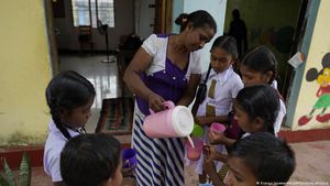 Bagaimana Kelaparan Membuat Anak-anak Sri Lanka Tidak Bersekolah?