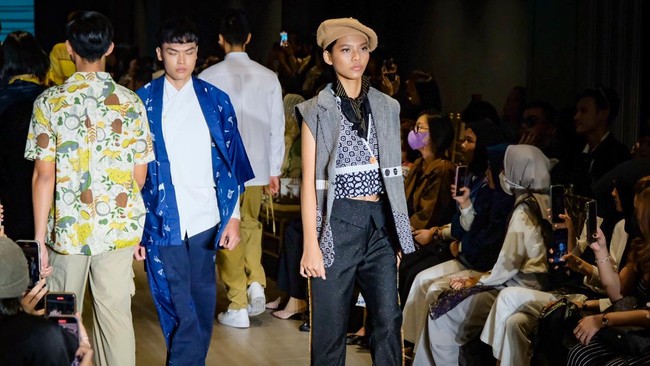 Setiap desainer akan menampilkan koleksi terbaiknya dengan sentuhan budaya Gorontalo.