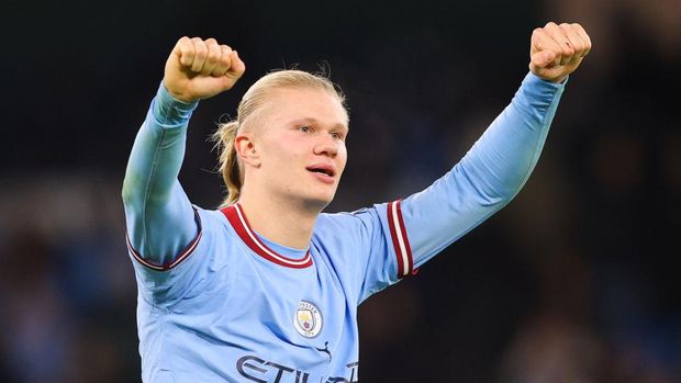 Erling Haaland MANCHESTER, ENGLAND - JANUARY 19: Erling Haaland of Manchester City celebrates following the Premier League match between Manchester City and Tottenham Hotspur at Etihad Stadium on January 19, 2023 in Manchester, England. (Photo by James Gill - Danehouse/Getty Images)