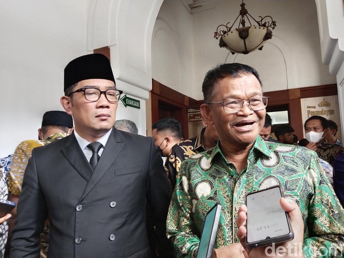 Gubernur Jabar Ridwan Kamil saat menerima kunjungan Gubernur Sulteng Rusdy Mastura di Gedung Sate.