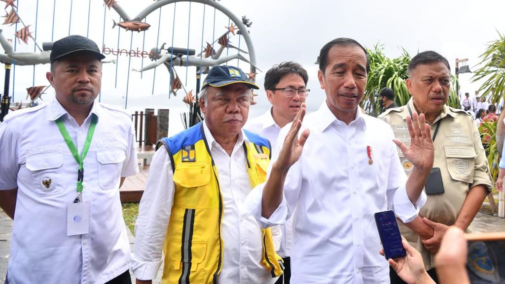 Resmikan Penataan Pantai Malalayang, Jokowi: Ini Habiskan Uang Tak Sedikit