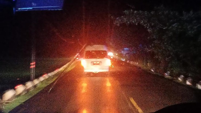 Kondisi Jalur Pantai Selatan Jawa saat malam hari (Adrial-detikcom)