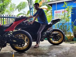 Tajir Berkat Konten Mandi Lumpur TikTok, Sultan Akhyar Pamer Motor Sport