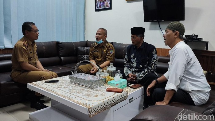 MUI Ciamis saat mendatangi Pemkab Ciamis untuk bahas program pelajar di bulan Ramadan pada Jumat (20/1/2023).
