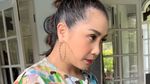 Nagita Slavina Main Lato-lato, Cincin Berliannya Bikin Salah Fokus
