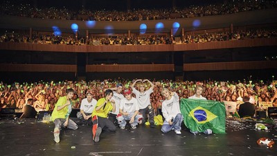 Melihat Keseruan Konser Perdana NCT 127 di Brasil