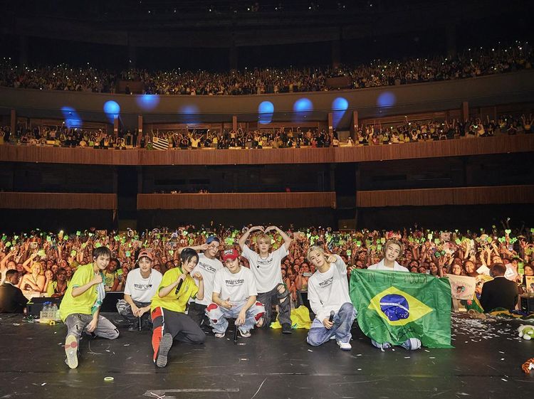 Melihat Keseruan Konser Perdana NCT 127 di Brasil