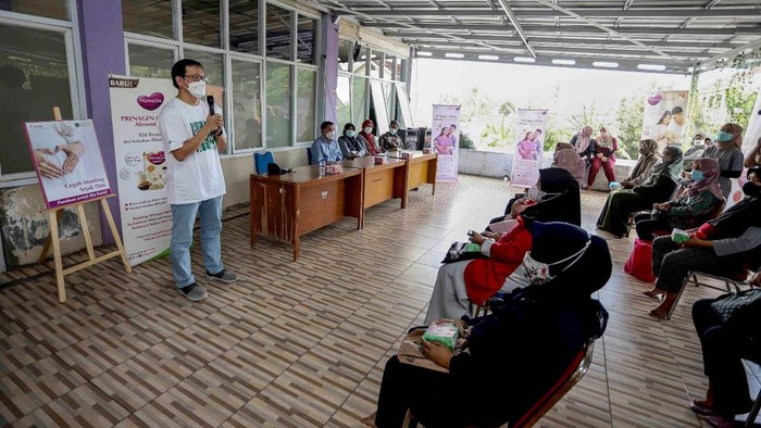 Diskusi yang membahas stunting digelar di Kresek, Tangerang, Banten, Jumat, (20/1/23). Diskusi ini turut dihadiri para ibu hamil.
