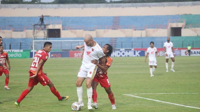 PSM Makassar bermain imbang 2-2 melawan Bali United dalam lanjutan pekan ke-19 Liga 1 2022/2023.
