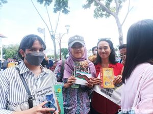 Menjelajah Kota Tua Jakarta Bareng Komunitas Jakarta Bookhive
