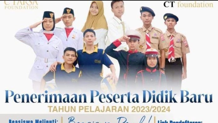 Poster penerimaan peserta didik baru dan beasiswa CT Foundation. (Foto: Istimewa)