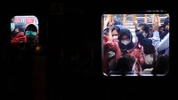 Diketahui, selama ini tarif KRL disubsidi pemerintah, dan hanya satu harga untuk semua penumpang. PT Kereta Commuter Indonesia (KCI) atau KAI Commuter mencatat pada 2021 realisasi subsidi tarif pengguna KRL mencapai Rp 2,14 triliun.