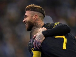 Bintang-bintang PSG tak mau kalah dengan Cristiano Ronaldo unjuk ketajaman di laga ini (Foto: AP/Hussein Malla)
