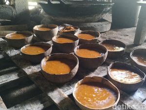 Melihat Generasi Tersisa dari Kampung Sentra Produsen Gula Kelapa di Blitar