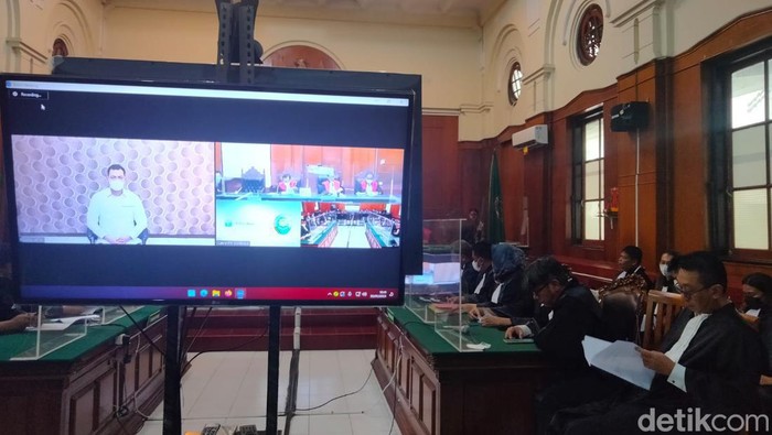 Sidang eksepsi 3 terdakwa Tragedi Kanjuruhan