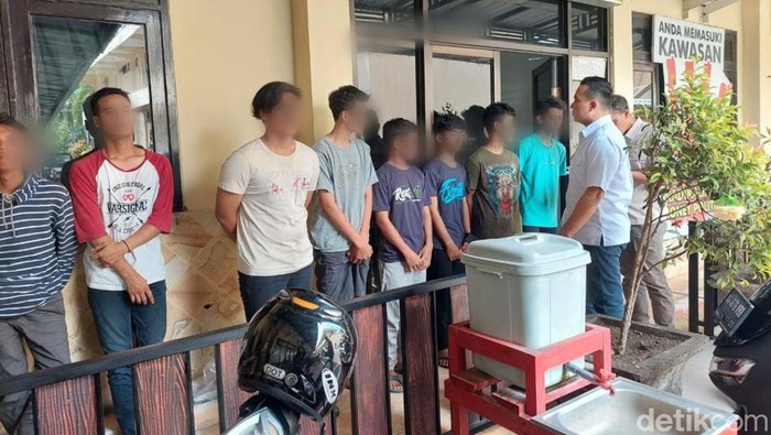 tawuran antar pesilat di nganjuk