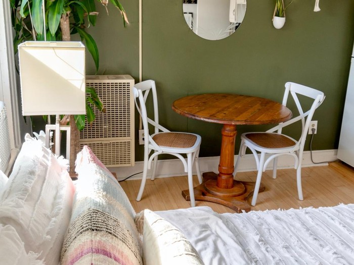 Warna Cat Kamar Tidur Sage Green Warna cat kamar tidur sage green.