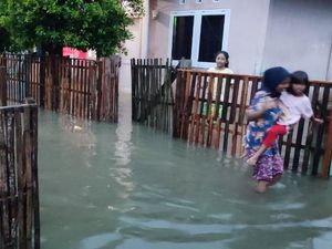 Sejumlah Daerah di Aceh Dilanda Banjir, Warga Mulai Mengungsi