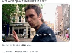 Deretan Meme Juventus Usai Dihukum Pengurangan 15 Poin