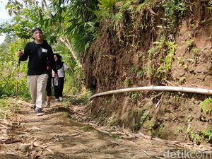 Tempuh Rute 6 Km, Begini Serunya Wisata Hiking di Bukit Menoreh Kulon Progo
