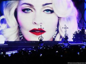 Kota di Prancis Ingin Madonna Pinjamkan Lukisan Klasik yang Hilang