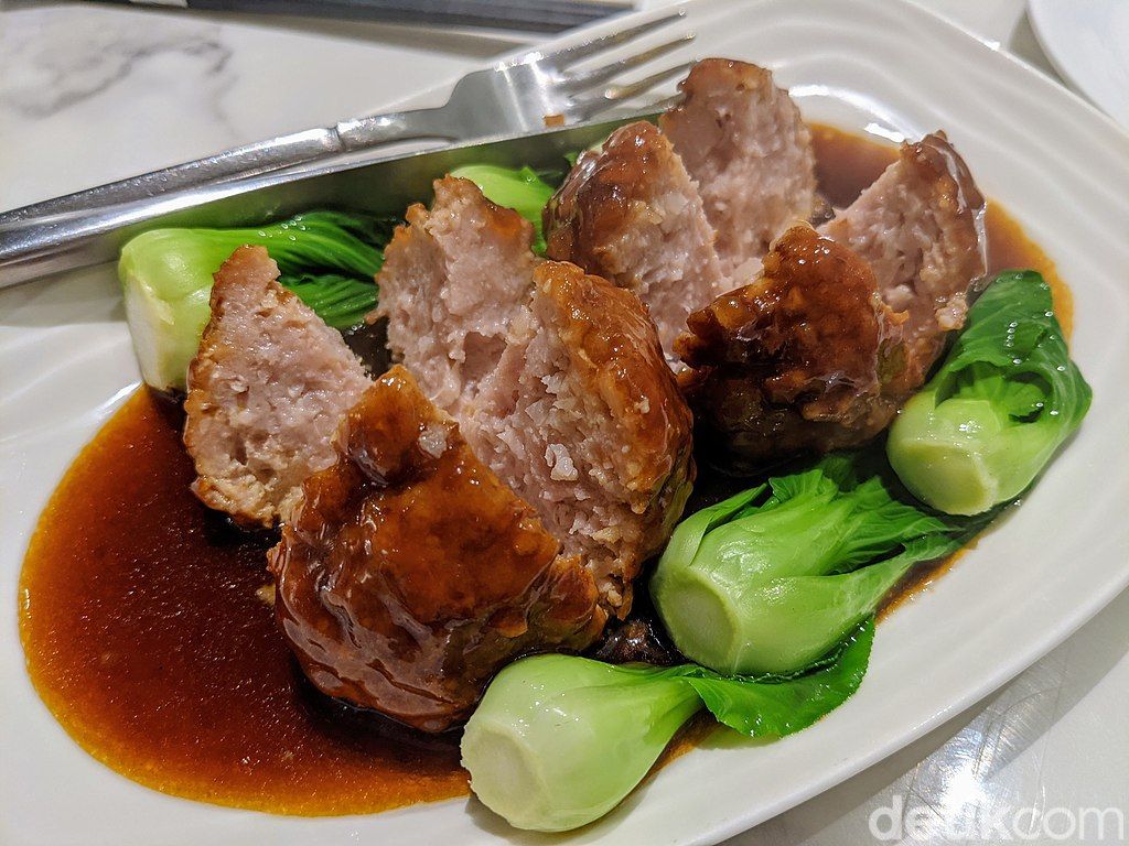 Masakan khas Imlek.