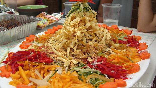 Masakan khas Imlek.