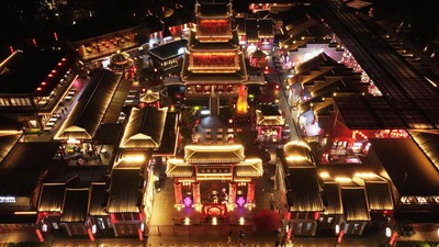 Old Shanghai Jakarta Bertabur Cahaya Jelang Imlek