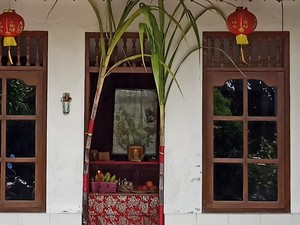 Imlek dan Filosofi Dua Batang Tebu di Depan Pintu