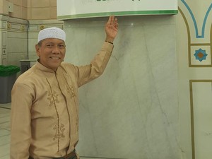 Masker di Makkah dan Kismis, Cerita Prof Tjandra Umrah Awal 2023