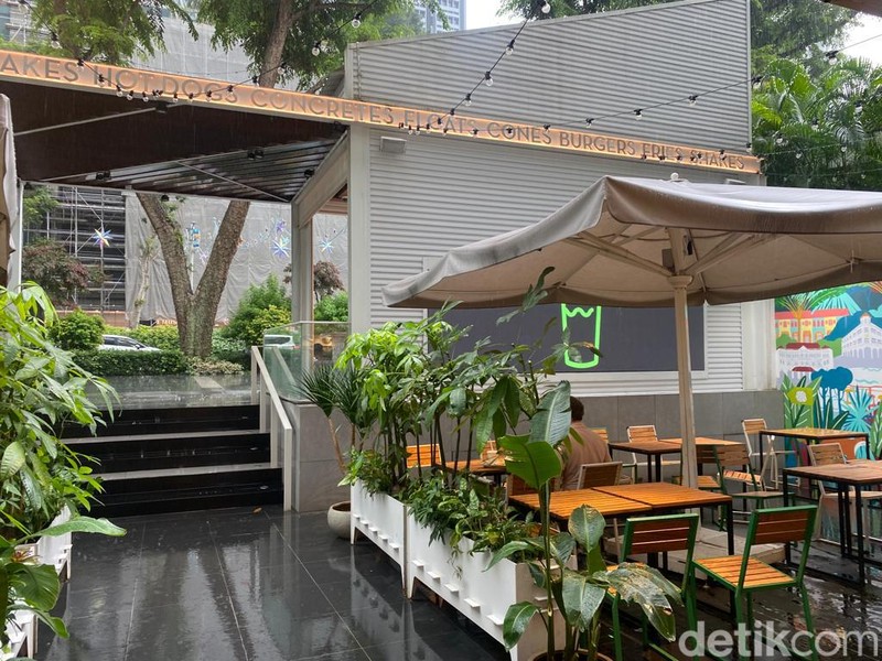 Yummy Banget! Burger ‘Shake Shack’ New York di Singapura yang Empuk Juicy