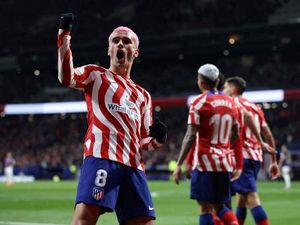 Atletico Vs Valladolid: Antoine Griezmann Cs Berpesta 3-0