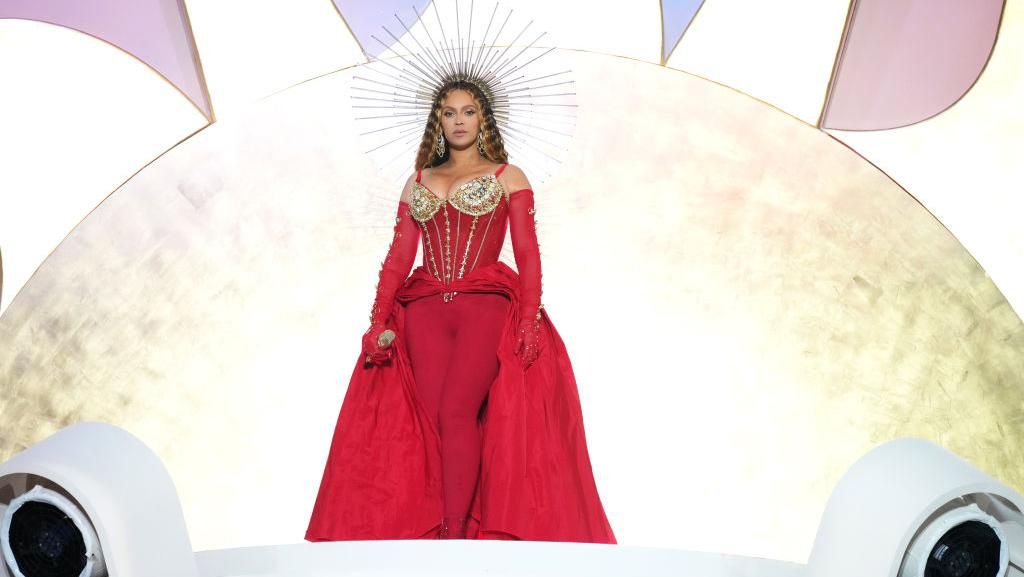 8 Gaya Beyonce Konser di Hotel Termewah Dubai, 1 Jam Dibayar Rp 525 Miliar