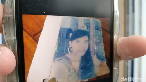 Foto Siti semasa hidup.