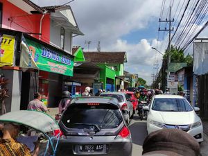 Jalan Ditutup Imbas Haul hingga Acara UMKM Bikin Kota Malang Macet Parah