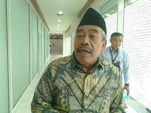 PPP Minta Pemerintah Tak Buru-buru Naikkan Biaya Haji