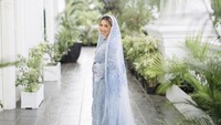 Kiky Saputri menggelar pengajian dan siraman di gedung Tribrata pada Sabtu (21/1). Dok. Instagram E_studios Photo and Film