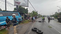 Beruntung kecelakaan yang terjadi pada Minggu (22/1) sekitar pukul 04.30 WIB tidak menimbulkan korban jiwa.  (Foto: Dok. Polresta Deli Serdang)