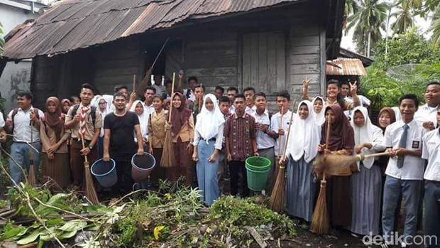 Penampakan Rumah Multatuli yang terletak di Desa Pasar II, Kacamatan Natal.